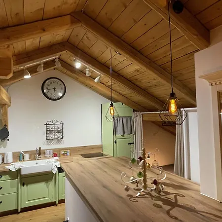 Lindennest - Romantic Lime Loft Apartman Reith bei Seefeld